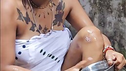Amateur Indian village stepsister secretly caught bathing